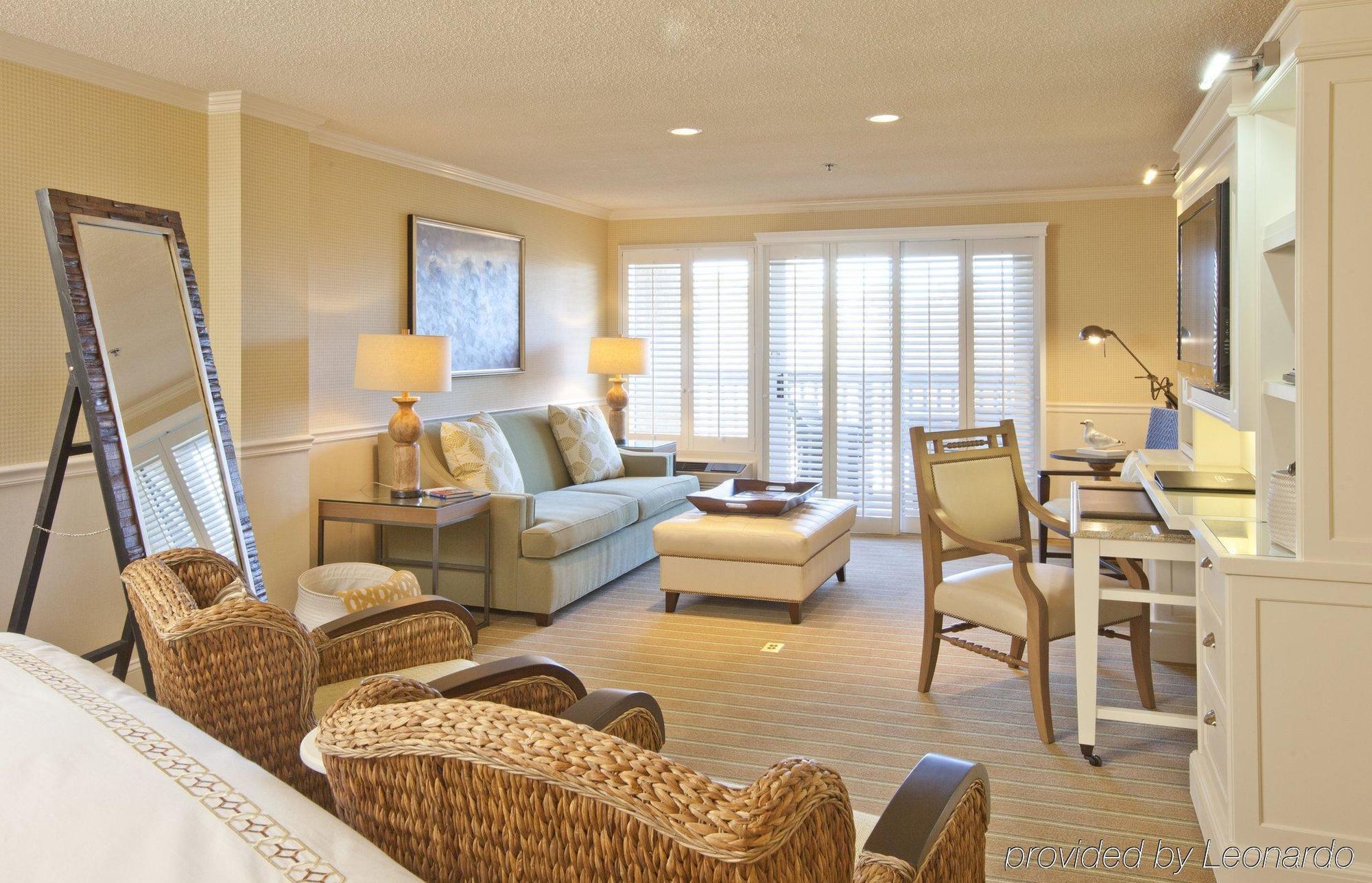 The Villages At Ocean Edge Resort & Golf Club Brewster Room photo